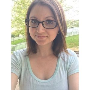 Meet your Posher, Briana